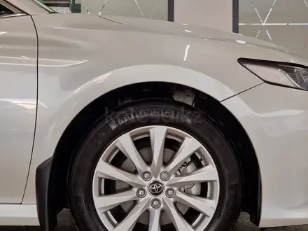 Toyota Camry 2019 года за 13 000 000 тг. в Астана – фото 15