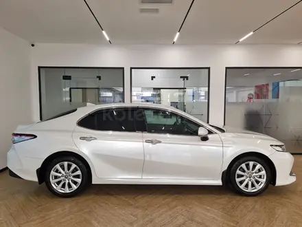 Toyota Camry 2019 года за 13 000 000 тг. в Астана – фото 16
