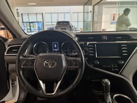 Toyota Camry 2019 года за 13 000 000 тг. в Астана – фото 11