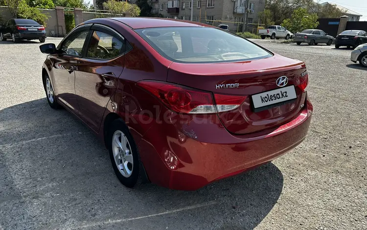 Hyundai Elantra 2013 года за 5 000 000 тг. в Атырау