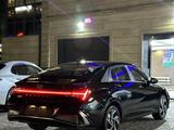 Hyundai Elantra 2024 годаfor8 800 000 тг. в Алматы – фото 5