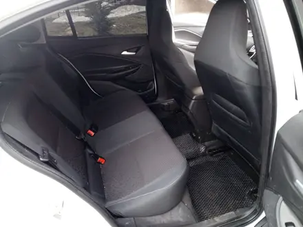 Chevrolet Onix 2023 года за 5 600 000 тг. в Костанай – фото 2