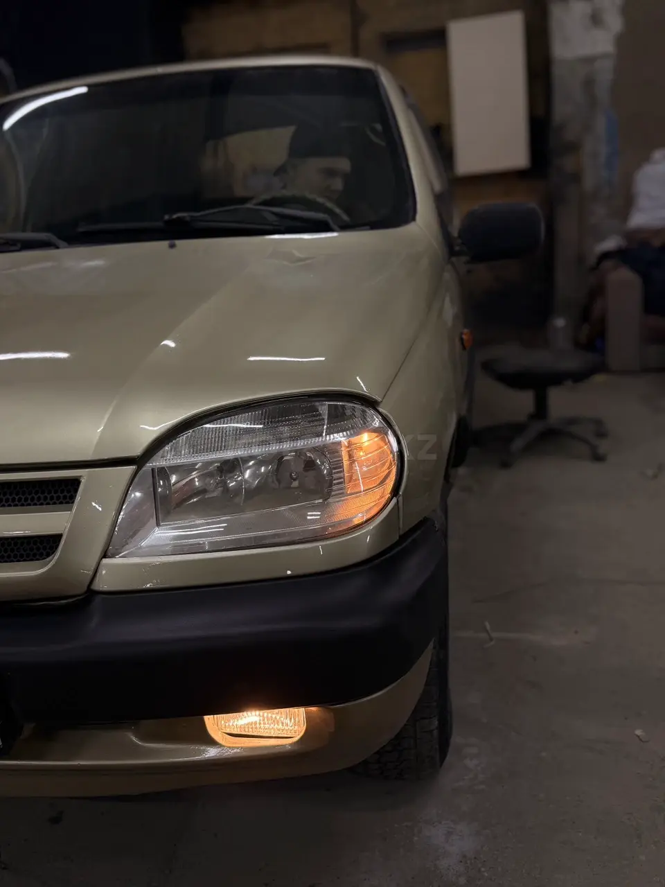 Chevrolet Niva, 2004