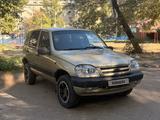 Chevrolet Niva 2004 годаүшін1 200 000 тг. в Уральск – фото 2