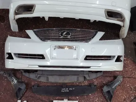 Бампер передний задний LS460 Lexus Лексус за 100 000 тг. в Алматы