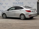 Hyundai Solaris 2014 года за 5 796 623 тг. в Семей – фото 2