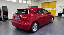 Mercedes-Benz A 200 2015 годаfor6 900 000 тг. в Актау – фото 5