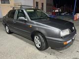 Volkswagen Vento 1994 годаүшін1 200 000 тг. в Шымкент – фото 3