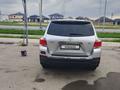 Toyota Highlander 2012 года за 13 500 000 тг. в Астана – фото 2