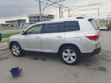 Toyota Highlander 2012 года за 13 500 000 тг. в Астана – фото 3