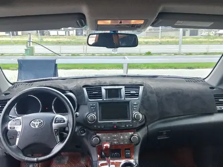 Toyota Highlander 2012 года за 13 500 000 тг. в Астана – фото 4