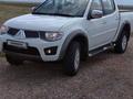 Mitsubishi L200 2014 года за 9 300 000 тг. в Нур-Султан (Астана)