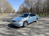 Toyota Camry 2004 года за 5 150 000 тг. в Алматы – фото 2