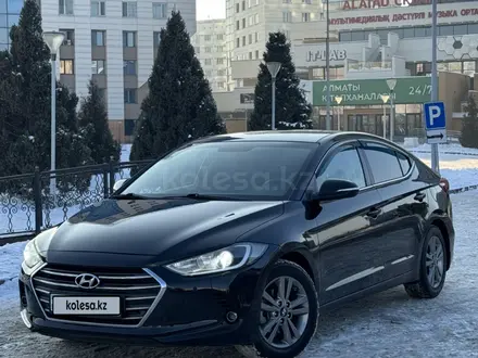 Hyundai Elantra 2018 года за 8 300 000 тг. в Алматы – фото 2