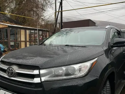 Toyota Highlander 2018 года за 16 500 000 тг. в Алматы – фото 8