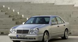 Mercedes-Benz E 200 1997 года за 100 000 тг. в Темиртау