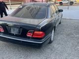 Mercedes-Benz E 320 1999 годаүшін1 850 000 тг. в Актау – фото 3