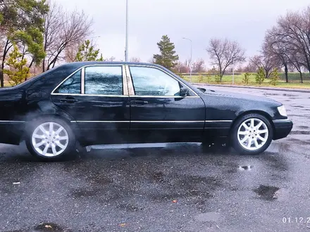 Mercedes-Benz S 320 1997 года за 4 200 000 тг. в Талдыкорган – фото 6