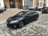 Toyota Camry 2016 года за 6 950 000 тг. в Актау – фото 2