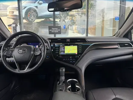 Toyota Camry Prestige 2021 года за 14 990 000 тг. в Алматы – фото 10