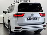 Toyota Land Cruiser 2021 годаүшін52 600 000 тг. в Астана – фото 2