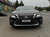 Lexus ES 300h 2016 года за 11 000 000 тг. в Актау