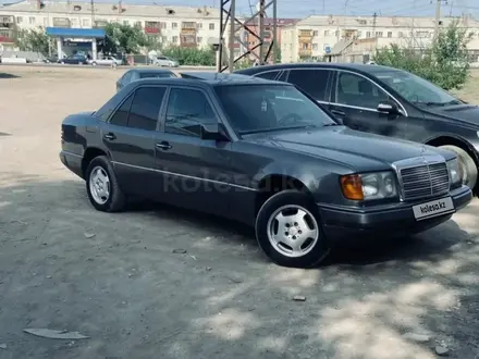 Mercedes-Benz E 250 1988 года за 1 750 000 тг. в Лисаковск – фото 10