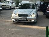 Mercedes-Benz E 320 2000 годаfor6 700 000 тг. в Шымкент