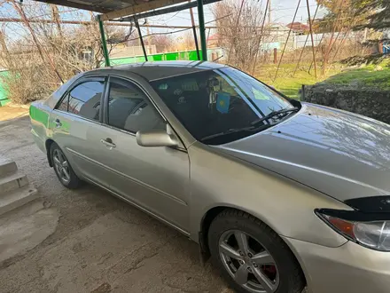 Toyota Camry 2001 годаүшін4 800 000 тг. в Кулан – фото 2