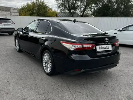 Toyota Camry 2019 года за 14 500 000 тг. в Караганда – фото 8