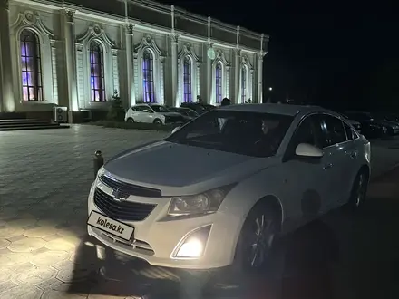 Chevrolet Cruze 2013 года за 3 700 000 тг. в Жезказган – фото 2