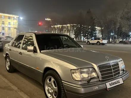 Mercedes-Benz E 280 1995 года за 3 700 000 тг. в Усть-Каменогорск – фото 11