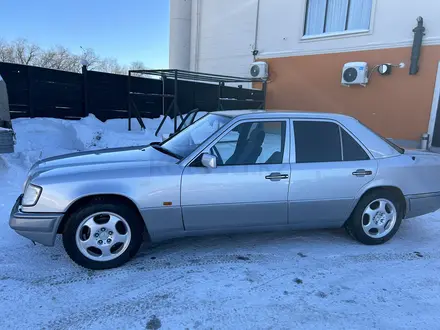 Mercedes-Benz E 280 1995 года за 3 700 000 тг. в Усть-Каменогорск – фото 5