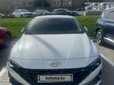 Hyundai Elantra 2022 года за 10 700 000 тг. в Шымкент