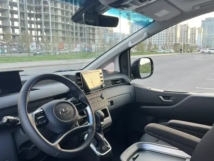 Hyundai Staria 2022 года за 24 000 000 тг. в Астана – фото 7