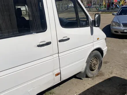 Mercedes-Benz Sprinter 1998 года за 3 000 000 тг. в Павлодар – фото 4