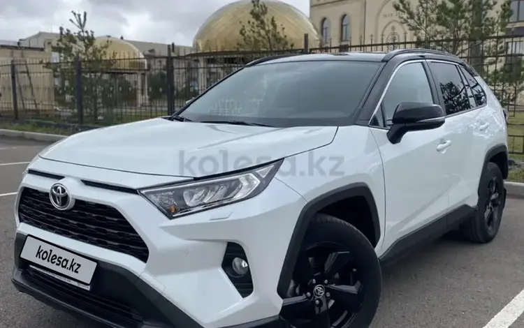 Toyota RAV4 2021 годаүшін14 300 000 тг. в Караганда
