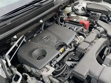 Toyota RAV4 2021 года за 14 300 000 тг. в Караганда – фото 7