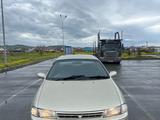 Toyota Carina 1995 годаүшін1 800 000 тг. в Усть-Каменогорск