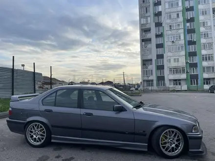 BMW 325 1994 года за 2 650 000 тг. в Алматы – фото 2