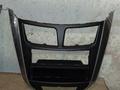 Рамка манигнитолы и диффузора воздуха за 10 000 тг. в Алматы