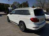 Mercedes-Benz GL 400 2014 годаүшін18 000 000 тг. в Алматы – фото 3