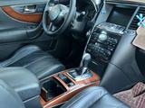 Infiniti FX35 2009 годаүшін9 636 559 тг. в Атырау – фото 5