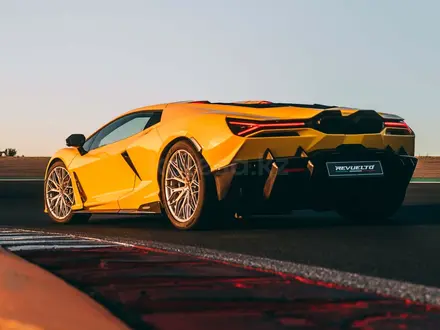 Lamborghini Revuelto 2024 года за 490 000 000 тг. в Алматы – фото 15