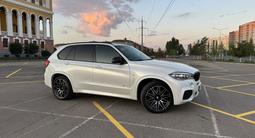 BMW X5 2017 года за 21 000 000 тг. в Астана – фото 2
