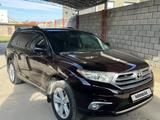 Toyota Highlander 2012 года за 12 500 000 тг. в Туркестан – фото 2