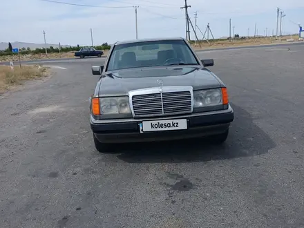 Mercedes-Benz E 230 1992 года за 2 000 000 тг. в Тараз – фото 2