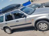 Honda CR-V 1997 года за 2 700 000 тг. в Есик – фото 2