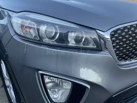 Kia Sorento 2015 года за 11 000 000 тг. в Астана – фото 18