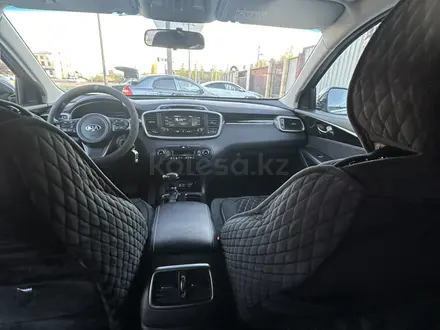 Kia Sorento 2015 года за 11 000 000 тг. в Астана – фото 30